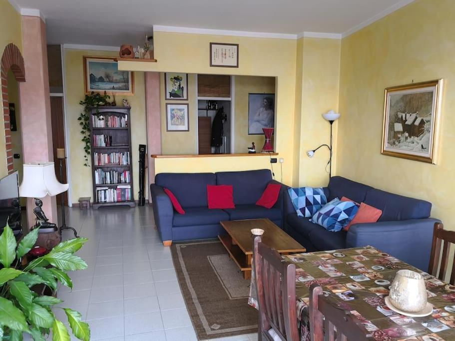 ורבאניה Appartamento Chic Vista Lago - Casa Janis מראה חיצוני תמונה