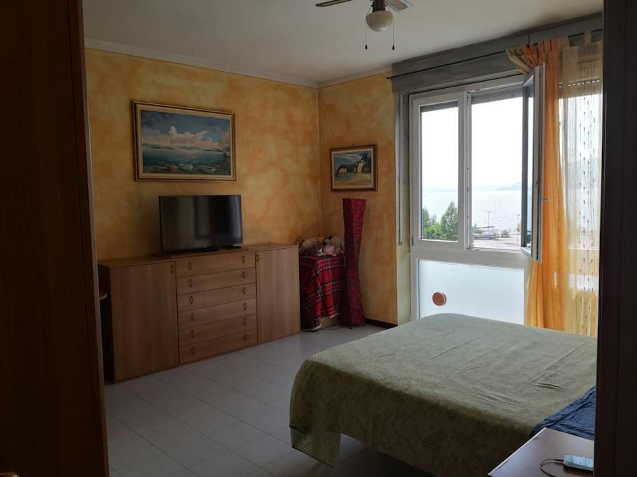 ורבאניה Appartamento Chic Vista Lago - Casa Janis מראה חיצוני תמונה