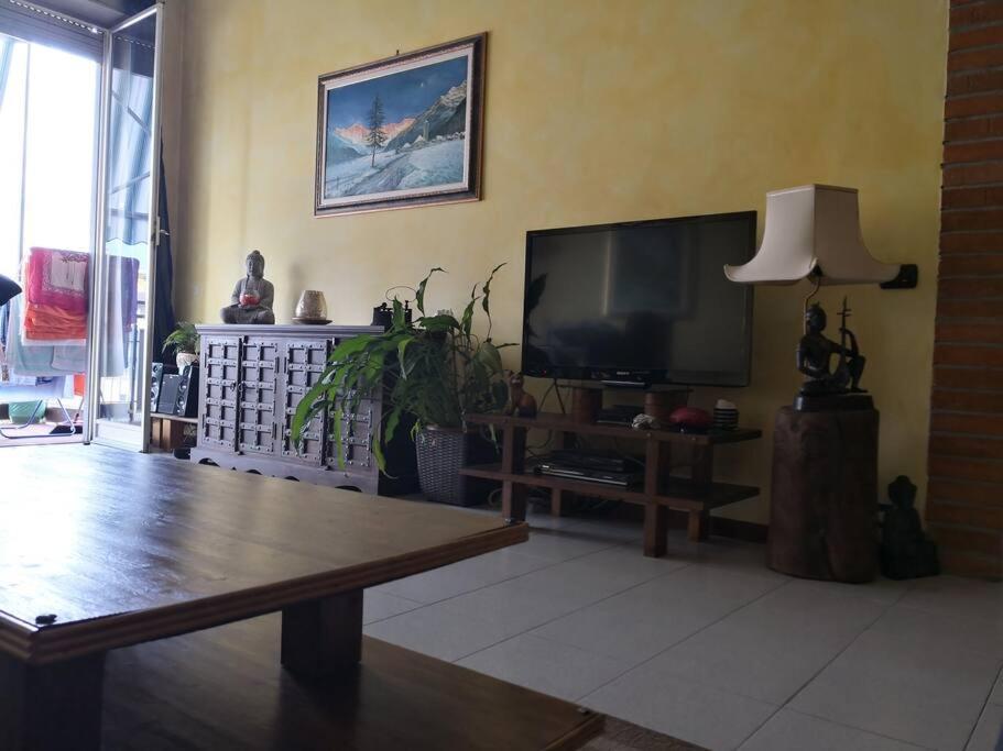 ורבאניה Appartamento Chic Vista Lago - Casa Janis מראה חיצוני תמונה