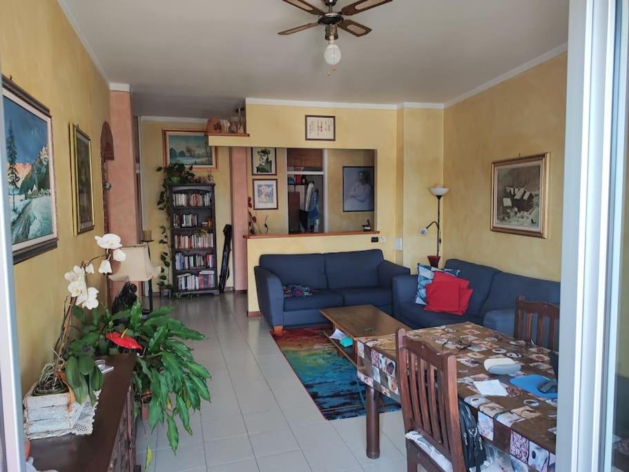 ורבאניה Appartamento Chic Vista Lago - Casa Janis מראה חיצוני תמונה